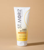 Зволожуючий лосьйон St. Moriz Professional Daily Tanning Moisturiser Light для поступової засмаги