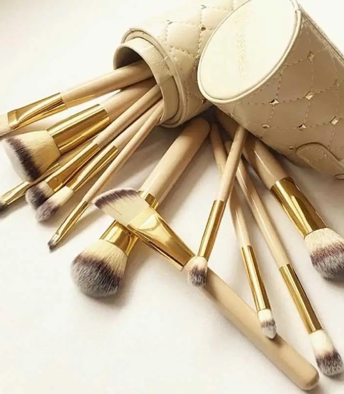 Пензлі для макіяжу в тубусі BH Cosmetics Studded Couture Brush Set, 12 шт._https://pinklab.com.ua