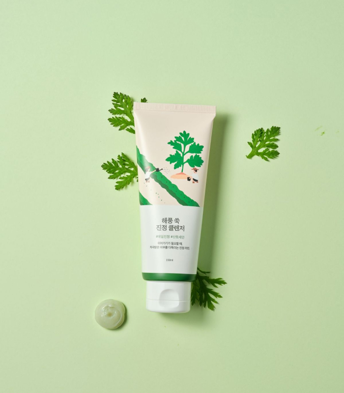 Заспокійлива очищуюча пінка з морським полином ROUND LAB Mugwort Calming Cleanser 150 ml_https://pinklab.com.ua