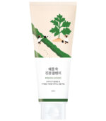 Заспокійлива очищуюча пінка з морським полином ROUND LAB Mugwort Calming Cleanser 150 ml_https://pinklab.com.ua