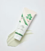 Заспокійлива очищуюча пінка з морським полином ROUND LAB Mugwort Calming Cleanser 150 ml_https://pinklab.com.ua