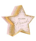 Адвент календар HOLLYSKIN Awards у формі зірки з 12 косметичними засобами HOLLYSKIN — святковий beauty-набір у золотому дизайні